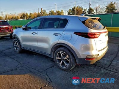 Drugie zdjęcie samochodu z przodu: 2021 KIA SPORTAGE LX VIN:KNDPMCAC5M7929479 - miniatura