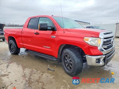 Czwarte zdjęcie samochodu z boku: 2016 TOYOTA TUNDRA SR5 VIN:5TFRW5F14GX205311 - miniatura