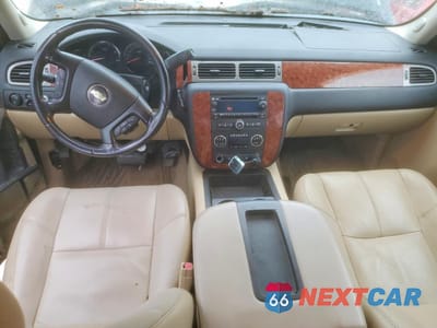 Zdjęcie 8 z 13 samochodu: 2008 CHEVROLET SILVERADO K2500 HEAVY DUTY VIN:1GCHK23668F226612 - miniatura