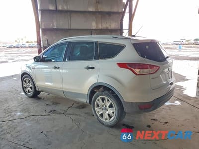 Drugie zdjęcie samochodu z przodu: 2013 FORD ESCAPE S VIN:1FMCU0F71DUB56693 - miniatura