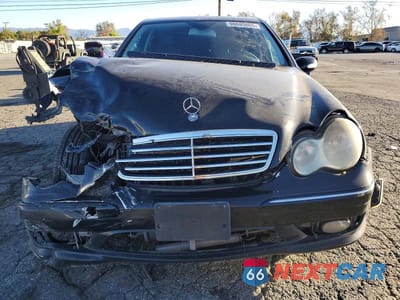 Piąte zdjęcie samochodu w środku: 2007 MERCEDES-BENZ C 230 VIN:WDBRF52HX7F935313 - miniatura