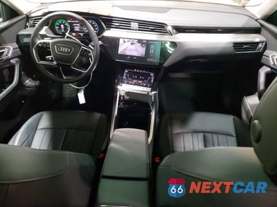 Zdjęcie 8 z 13 samochodu: 2024 AUDI Q8 E-TRON PREMIUM VIN:WA14AAGE5RB064682 - miniatura