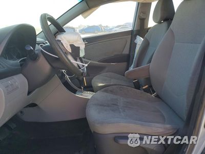 Zdjęcie 7 z 13 samochodu: 2013 HYUNDAI ACCENT GLS VIN:KMHCT5AE7DU138401 - miniatura