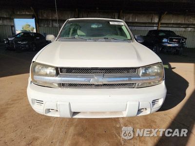 Piąte zdjęcie samochodu w środku: 2005 CHEVROLET TRAILBLAZER LS VIN:1GNDT13S952356252 - miniatura