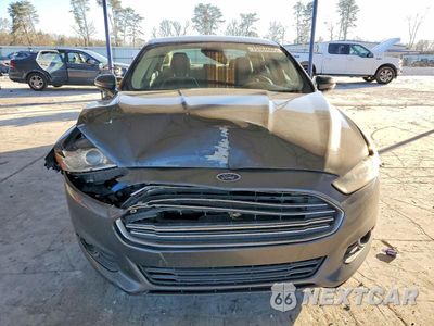 Piąte zdjęcie samochodu w środku: 2016 FORD FUSION SE HYBRID VIN:3FA6P0LUXGR360252 - miniatura