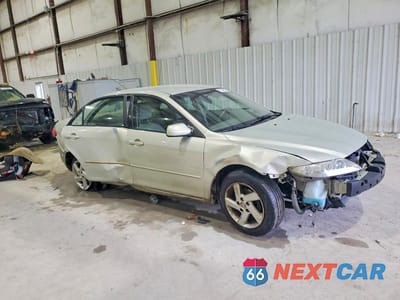 Czwarte zdjęcie samochodu z boku: 2004 MAZDA 6 I VIN:1YVFP80C245N41522 - miniatura