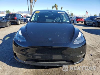 Piąte zdjęcie samochodu w środku: 2024 TESLA MODEL Y VIN:7SAYGDEE7RF164891 - miniatura