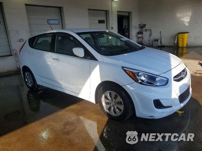 Czwarte zdjęcie samochodu z boku: 2017 HYUNDAI ACCENT SE VIN:KMHCT5AE3HU325785 - miniatura
