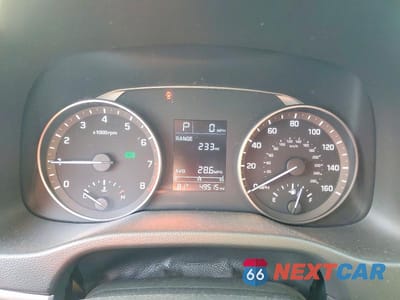 Zdjęcie 9 z 12 samochodu: 2017 HYUNDAI ELANTRA SE VIN:KMHD74LF4HU399936 - miniatura