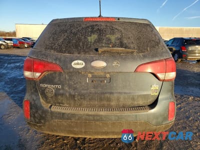 Zdjęcie 6 z 13 samochodu: 2014 KIA SORENTO LX VIN:5XYKT3A62EG460492 - miniatura