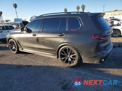 Drugie zdjęcie samochodu z przodu: 2025 BMW X7 M60I VIN:5UX33EM06S9X01439 - miniatura