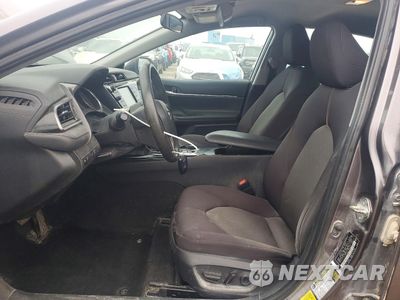 Zdjęcie 7 z 13 samochodu: 2020 TOYOTA CAMRY LE VIN:4T1C31AK3LU530465 - miniatura