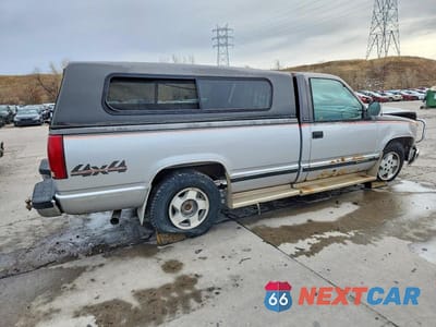 Trzecie zdjęcie samochodu z tyłu: 1992 GMC SIERRA K1500 VIN:1GTEK14K5NZ512910 - miniatura