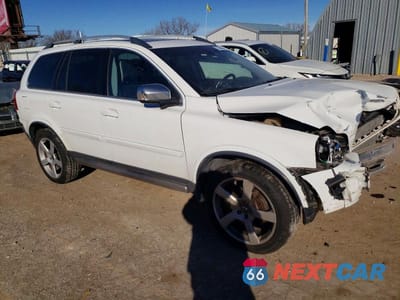 Czwarte zdjęcie samochodu z boku: 2011 VOLVO XC90 R DESIGN VIN:YV4952CF1B1592068 - miniatura