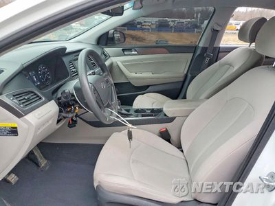 Zdjęcie 7 z 13 samochodu: 2017 HYUNDAI SONATA SPORT VIN:5NPE34AF4HH439952 - miniatura