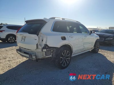 Trzecie zdjęcie samochodu z tyłu: 2019 VOLVO XC90 T6 MOMENTUM VIN:YV4A22PK3K1419083 - miniatura
