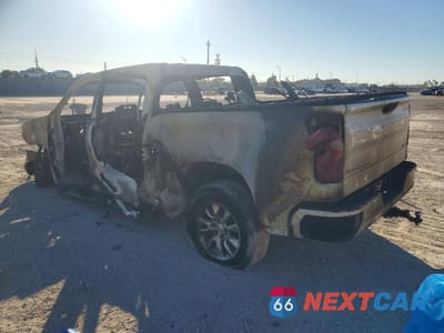 Drugie zdjęcie samochodu z przodu: 2022 CHEVROLET SILVERADO C1500 CUSTOM VIN:3GCPABEK6NG580083 - miniatura