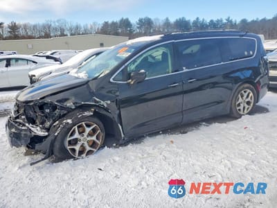 2017 CHRYSLER PACIFICA TOURING L 2C4RC1BG3HR823859 - główne zdjęcie licytacji z USA - miniatura