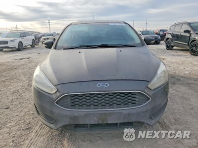 Piąte zdjęcie samochodu w środku: 2018 FORD FOCUS SE VIN:1FADP3K27JL278087 - miniatura