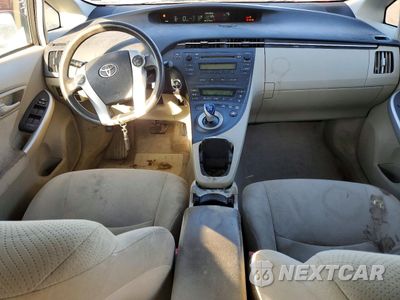 Zdjęcie 8 z 13 samochodu: 2010 TOYOTA PRIUS VIN:JTDKN3DU3A0035593 - miniatura