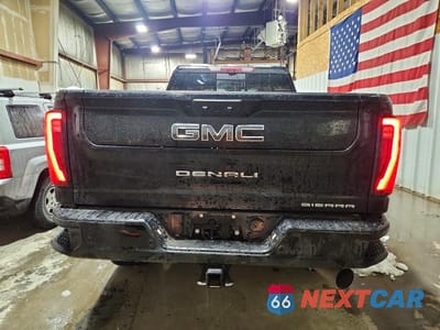 Zdjęcie 6 z 11 samochodu: 2025 GMC SIERRA K2500 DENALI ULTIMATE VIN:1GT4UXEY2SF170549 - miniatura