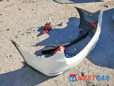 Zdjęcie 13 z 13 samochodu: 2017 HYUNDAI SANTA FE SPORT VIN:5XYZT3LB2HG434164 - miniatura