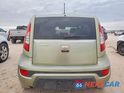 Zdjęcie 6 z 12 samochodu: 2013 KIA SOUL VIN:KNDJT2A55D7574883 - miniatura