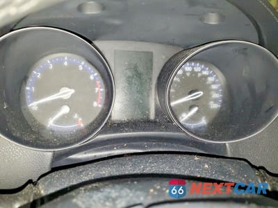 Zdjęcie 9 z 12 samochodu: 2019 TOYOTA C-HR XLE VIN:JTNKHMBX8K1041486 - miniatura