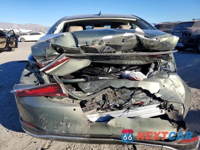 Zdjęcie 6 z 14 samochodu: 2020 LEXUS ES 300H VIN:58AD21B15LU010015 - miniatura