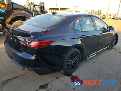 Trzecie zdjęcie samochodu z tyłu: 2025 TOYOTA CAMRY XSE VIN:4T1DAACK6SU605116 - miniatura