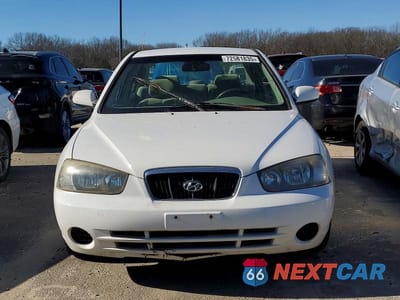 Piąte zdjęcie samochodu w środku: 2001 HYUNDAI ELANTRA GLS VIN:KMHDN45D21U185325 - miniatura