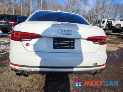 Zdjęcie 6 z 12 samochodu: 2018 AUDI S4 PREMIUM PLUS VIN:WAUB4AF47JA003063 - miniatura