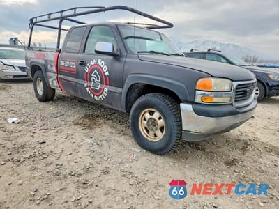 Czwarte zdjęcie samochodu z boku: 2002 GMC NEW SIERRA K1500 VIN:2GTEK19T921276929 - miniatura