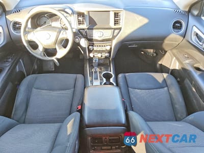 Zdjęcie 8 z 13 samochodu: 2018 NISSAN PATHFINDER S VIN:5N1DR2MN6JC616077 - miniatura