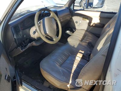 Zdjęcie 8 z 13 samochodu: 1997 TOYOTA TACOMA FLATBED TRUCK VIN:4TANL42N7VZ234860 - miniatura