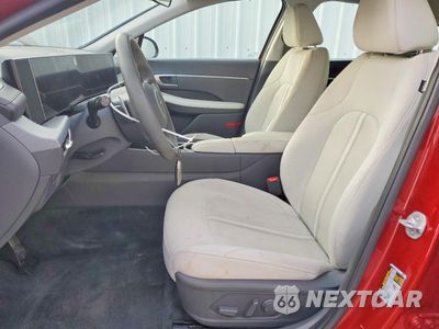 Zdjęcie 7 z 13 samochodu: 2025 HYUNDAI SONATA SEL VIN:KMHL64JA0SA447205 - miniatura