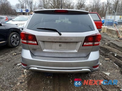 Zdjęcie 6 z 12 samochodu: 2017 DODGE JOURNEY CROSSROAD VIN:3C4PDCGB2HT579261 - miniatura