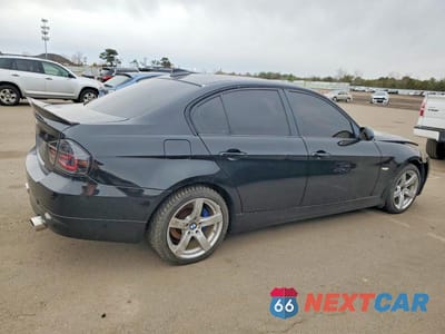 Trzecie zdjęcie samochodu z tyłu: 2006 BMW 325 XI VIN:WBAVD13586KV09044 - miniatura