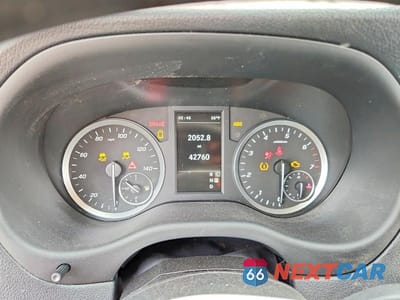 Zdjęcie 9 z 11 samochodu: 2023 MERCEDES-BENZ METRIS VIN:W1YV0BEYXP4291587 - miniatura