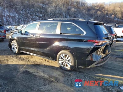 Drugie zdjęcie samochodu z przodu: 2025 TOYOTA SIENNA AWD HYBRID XLE VIN:5TDJSKFC2SS196633 - miniatura