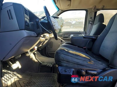 Zdjęcie 7 z 11 samochodu: 1999 FORD F250 SUPER DUTY VIN:1FTNW21F7XEA70126 - miniatura