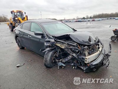 Czwarte zdjęcie samochodu z boku: 2015 NISSAN ALTIMA 2.5 VIN:1N4AL3AP4FC232350 - miniatura