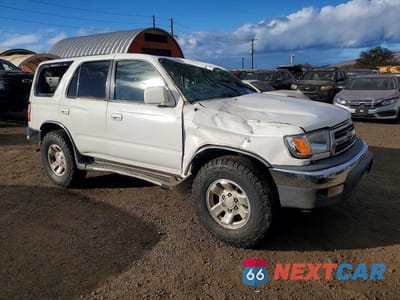 Czwarte zdjęcie samochodu z boku: 1999 TOYOTA 4RUNNER SR5 VIN:JT3GN86R8X0131941 - miniatura