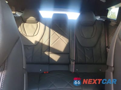 Zdjęcie 10 z 12 samochodu: 2023 BMW XM VIN:5YM23CS09P9S20894 - miniatura