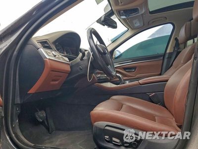 Zdjęcie 7 z 13 samochodu: 2016 BMW 528 I VIN:WBA5A5C57GG349338 - miniatura