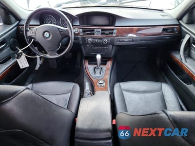 Zdjęcie 8 z 13 samochodu: 2011 BMW 328 XI SULEV VIN:WBAPK5C59BA661761 - miniatura