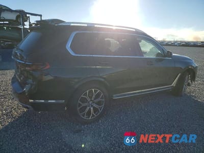 Trzecie zdjęcie samochodu z tyłu: 2024 BMW X7 XDRIVE40I VIN:5UX23EM09R9U39549 - miniatura