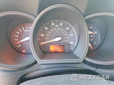 Zdjęcie 9 z 13 samochodu: 2014 KIA RIO LX VIN:KNADM4A32E6393586 - miniatura