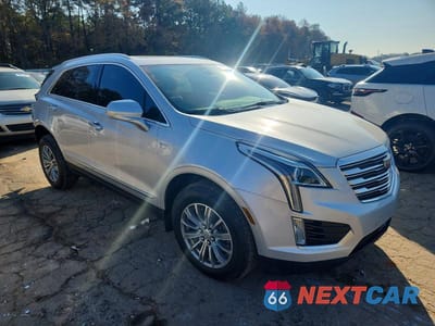 Czwarte zdjęcie samochodu z boku: 2018 CADILLAC XT5 LUXURY VIN:1GYKNCRS6JZ174999 - miniatura