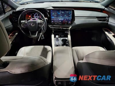 Zdjęcie 8 z 14 samochodu: 2024 LEXUS RX 350 PREMIUM+ VIN:2T2BAMCA5RC056998 - miniatura